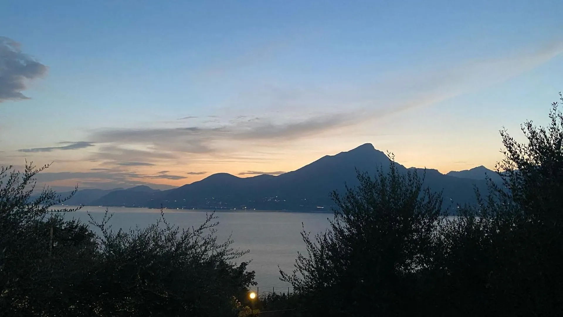Lakeside Residence 'Al Crero' Torri Del Benaco 0*,